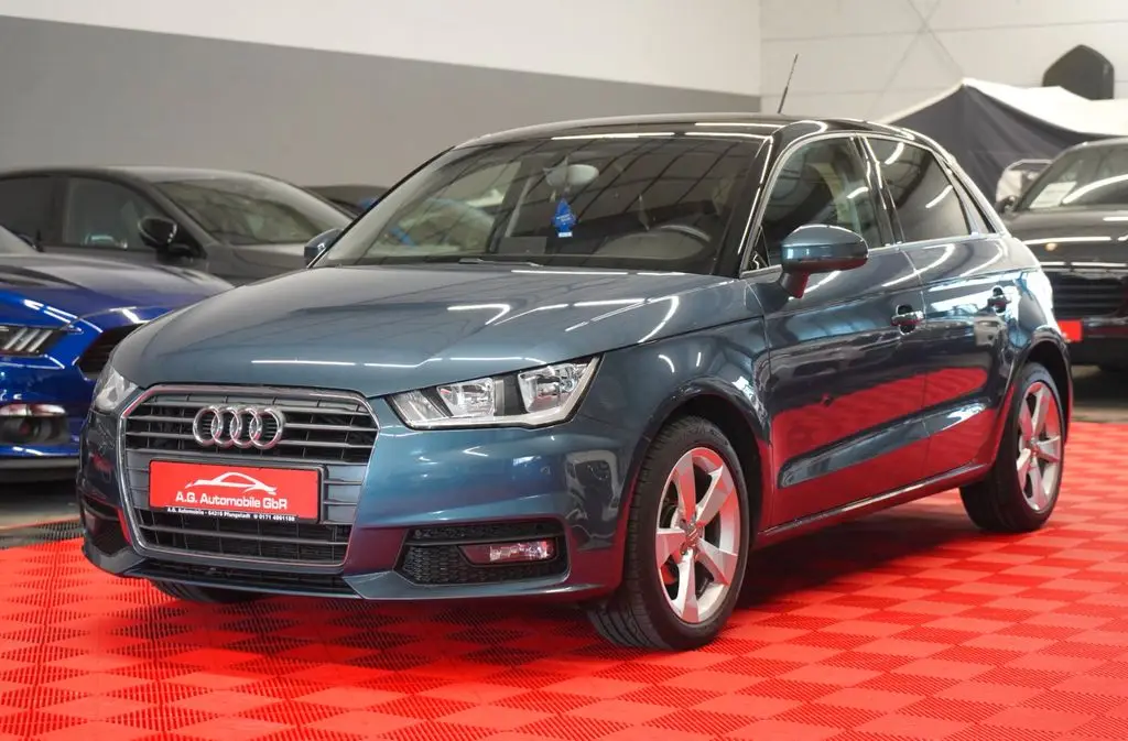 Photo 1 : Audi A1 2017 Petrol