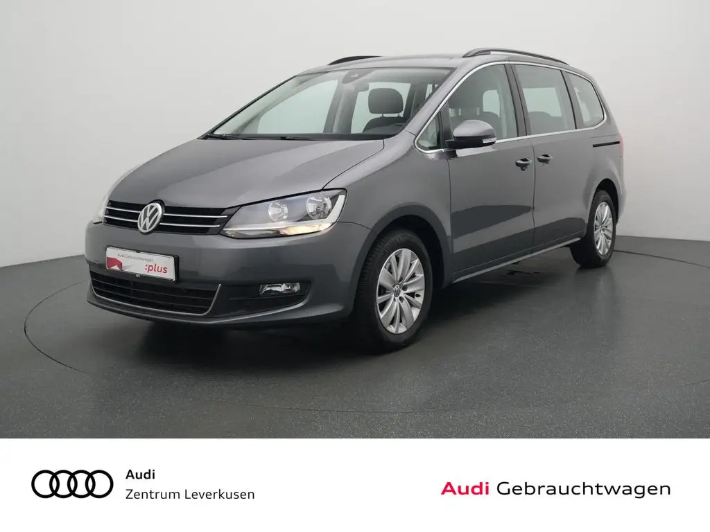 Photo 1 : Volkswagen Sharan 2022 Petrol