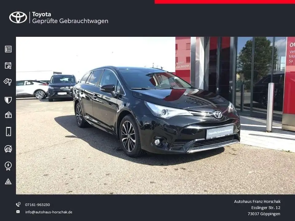 Photo 1 : Toyota Avensis 2018 Petrol