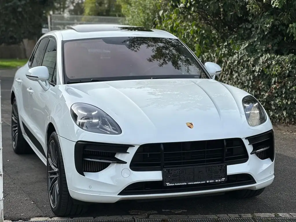 Photo 1 : Porsche Macan 2019 Essence