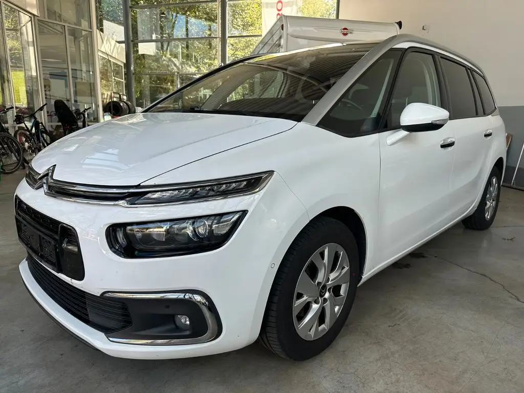 Photo 1 : Citroen C4 2017 Essence