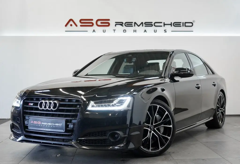 Photo 1 : Audi S8 2017 Petrol