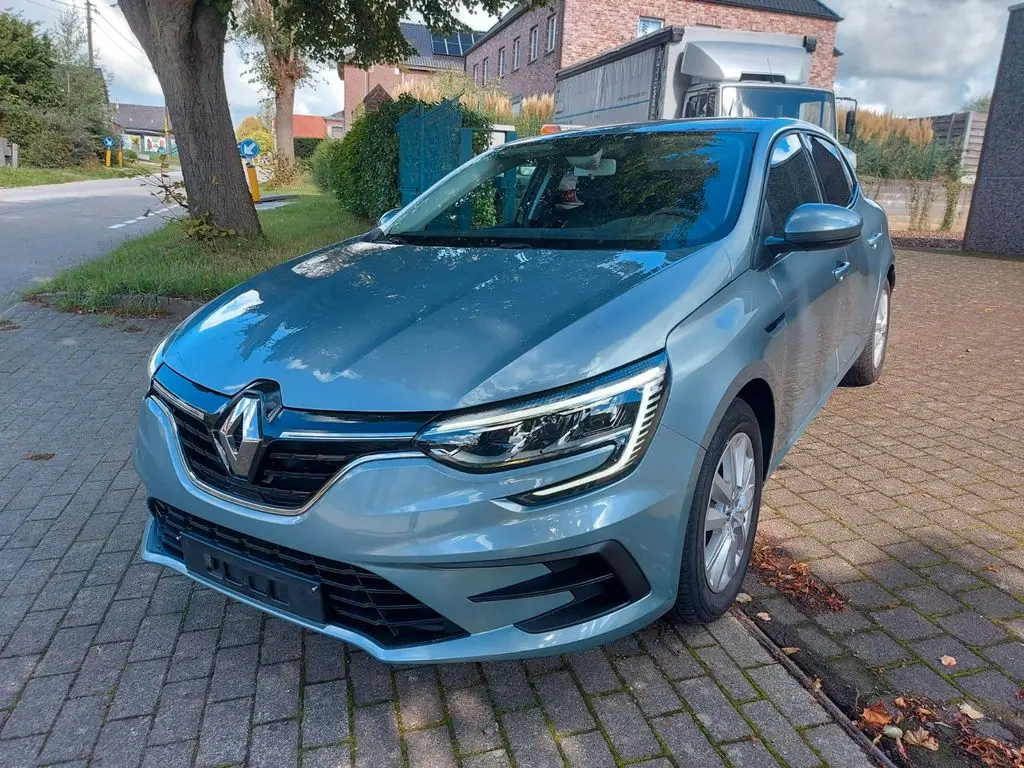 Photo 1 : Renault Megane 2021 Petrol