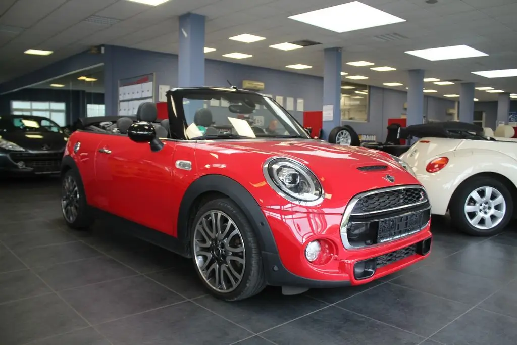 Photo 1 : Mini Cooper 2019 Essence