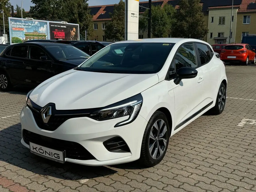 Photo 1 : Renault Clio 2023 Essence