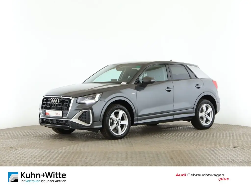 Photo 1 : Audi Q2 2024 Diesel