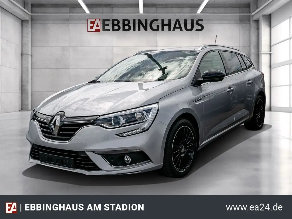 Photo 1 : Renault Megane 2019 Petrol