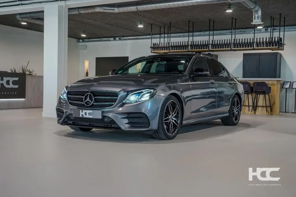 Photo 1 : Mercedes-benz Classe E 2019 Petrol