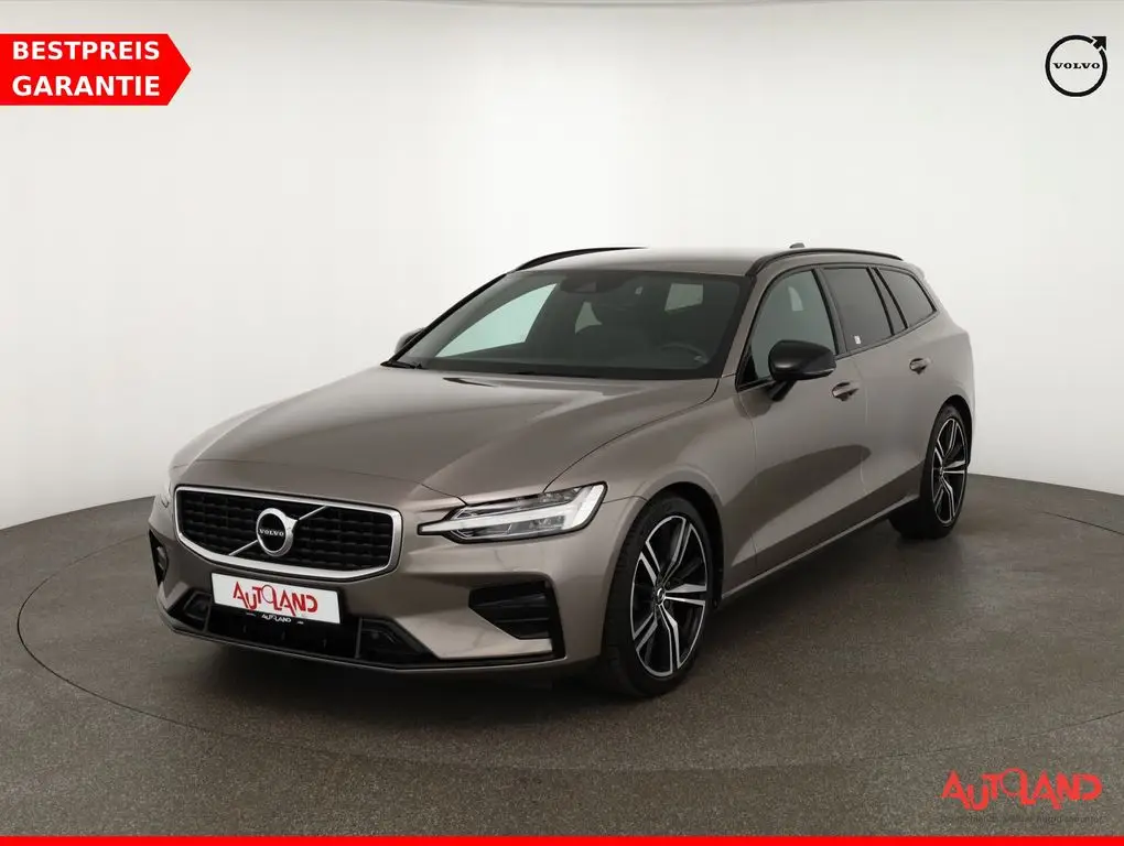 Photo 1 : Volvo V60 2020 Diesel