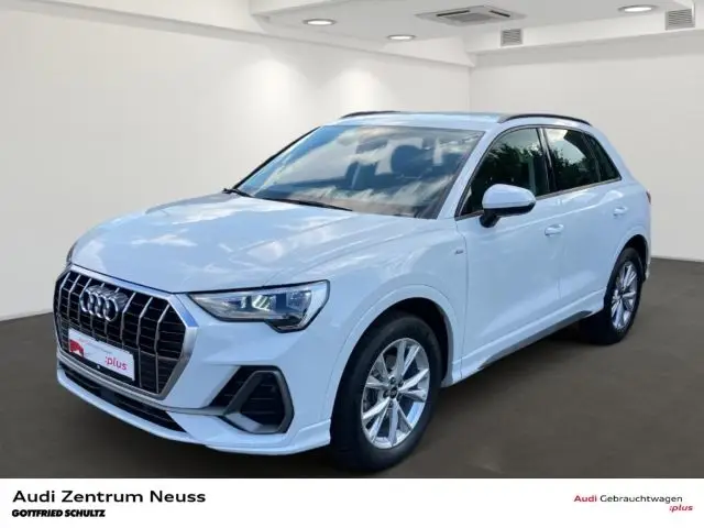 Photo 1 : Audi Q3 2021 Essence