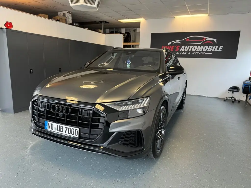 Photo 1 : Audi Q8 2019 Diesel