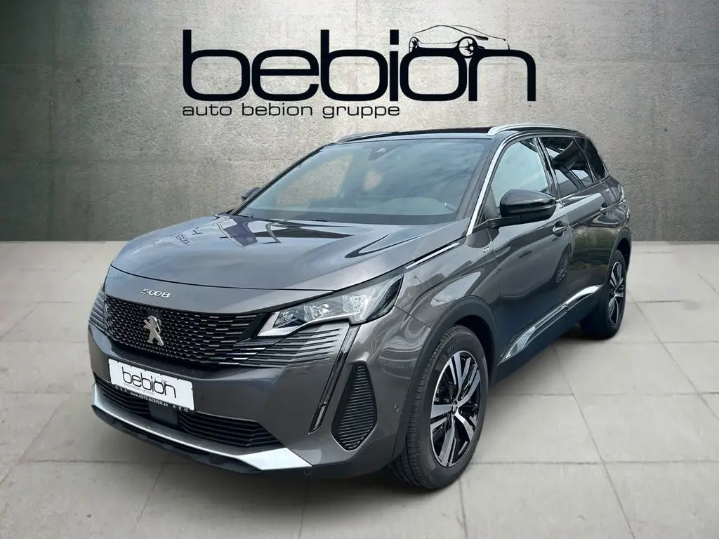 Photo 1 : Peugeot 5008 2021 Petrol