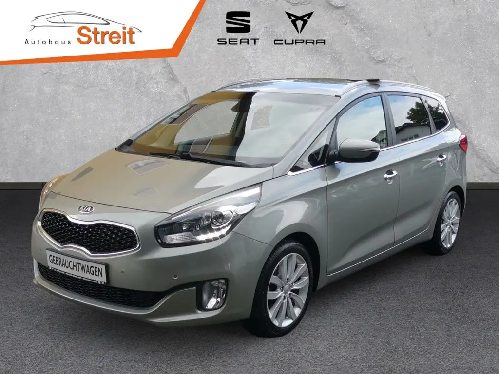 Photo 1 : Kia Carens 2016 Diesel