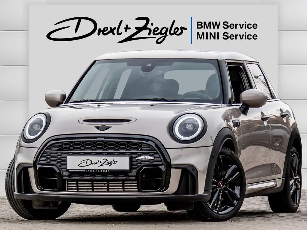 Photo 1 : Mini Cooper 2024 Petrol