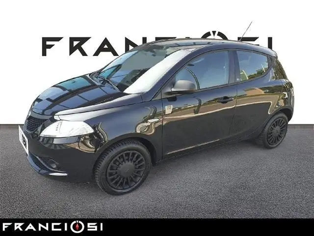 Photo 1 : Lancia Ypsilon 2018 GPL