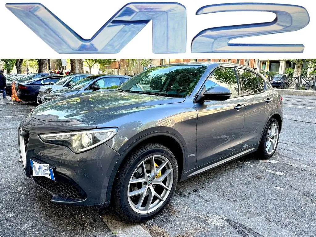 Photo 1 : Alfa Romeo Stelvio 2018 Essence