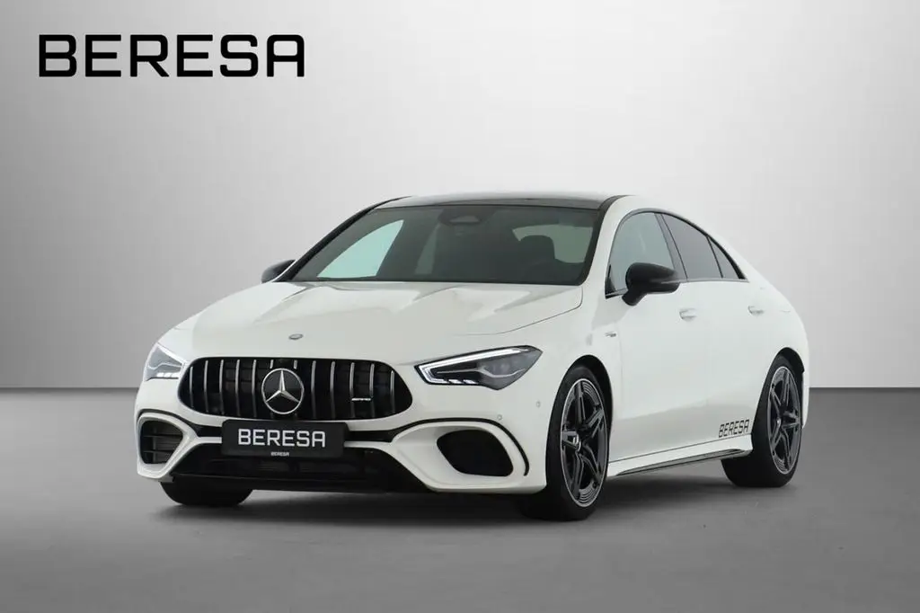 Photo 1 : Mercedes-benz Classe Cla 2024 Petrol