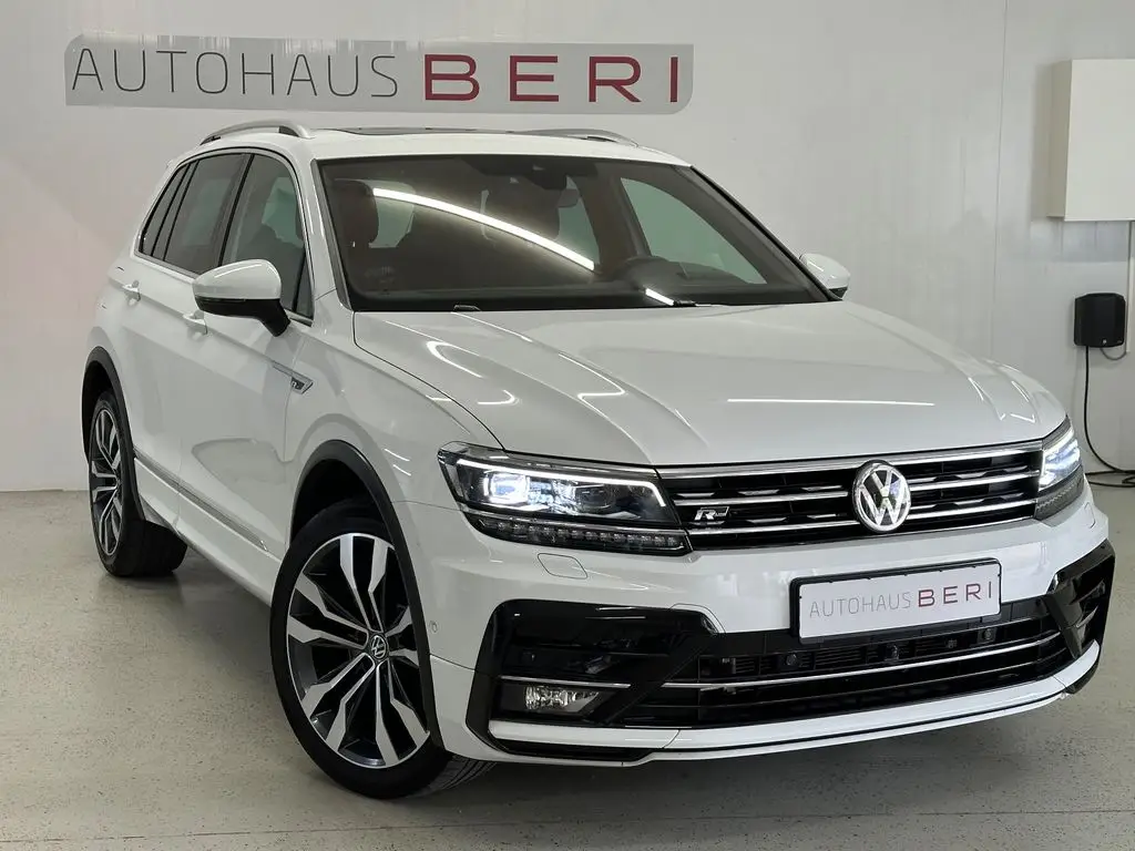 Photo 1 : Volkswagen Tiguan 2018 Essence