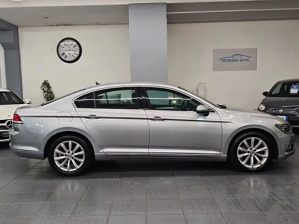 Photo 1 : Volkswagen Passat 2019 Diesel