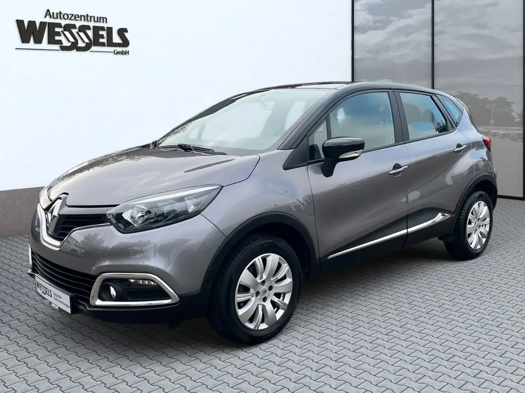 Photo 1 : Renault Captur 2016 Petrol