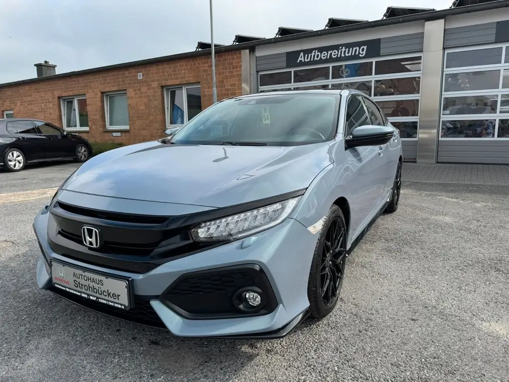 Photo 1 : Honda Civic 2019 Petrol