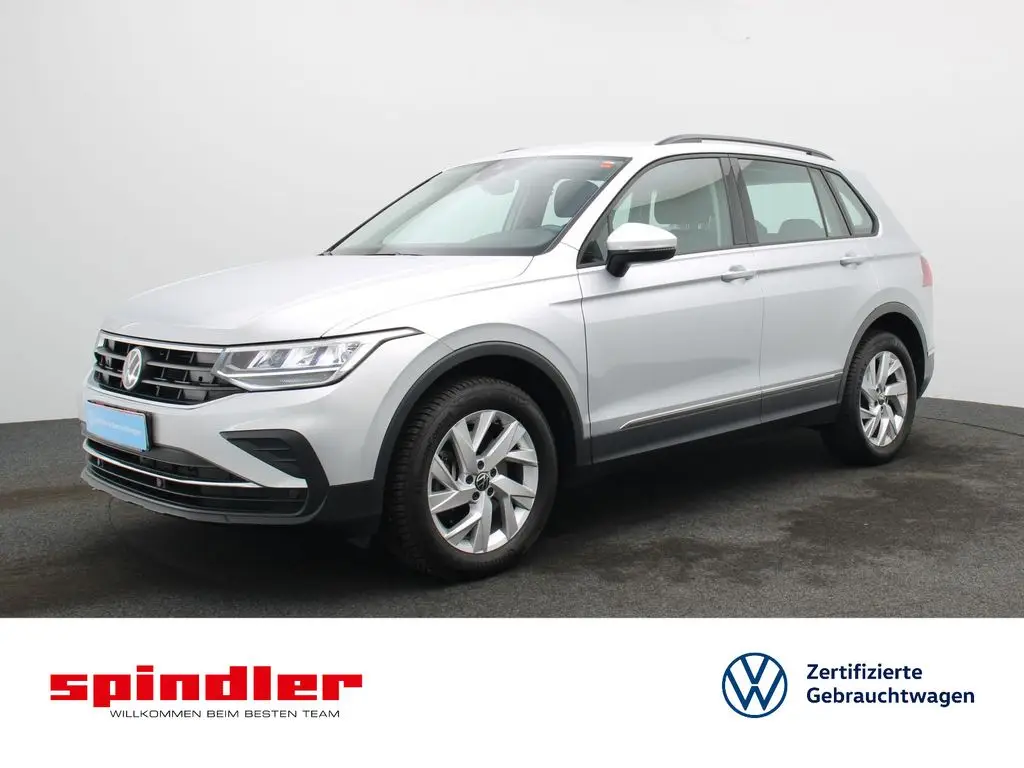 Photo 1 : Volkswagen Tiguan 2023 Petrol