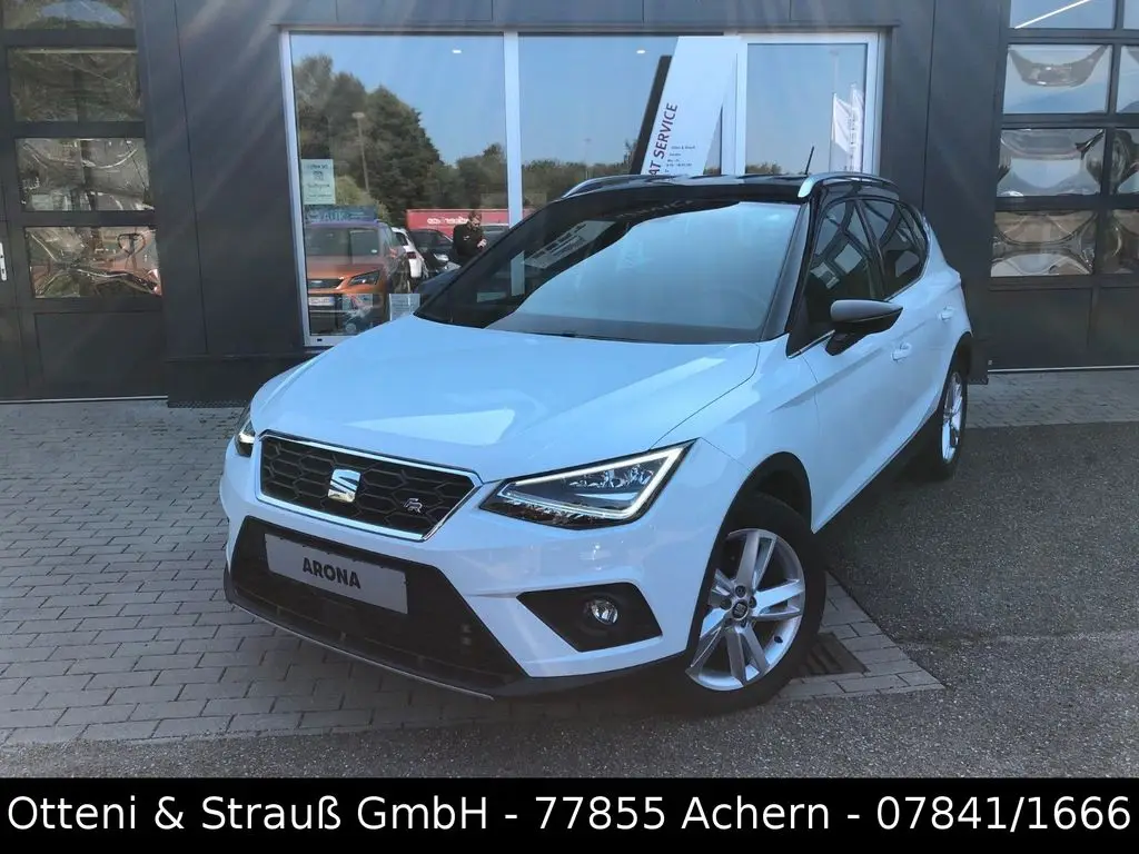 Photo 1 : Seat Arona 2020 Petrol