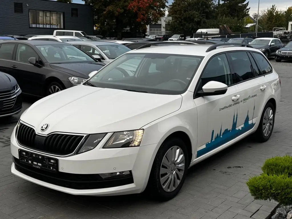 Photo 1 : Skoda Octavia 2020 Autres