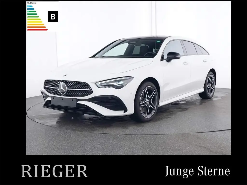 Photo 1 : Mercedes-benz Classe Cla 2023 Hybrid