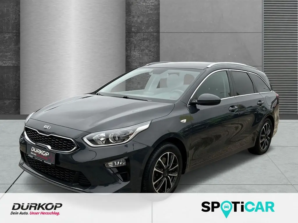 Photo 1 : Kia Ceed 2019 Essence