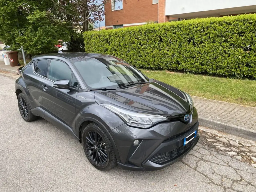 Photo 1 : Toyota C-hr 2020 Hybrid