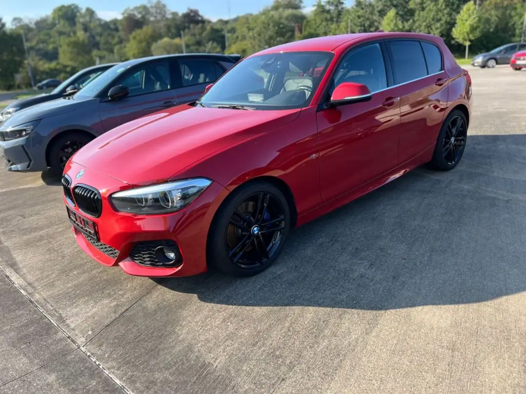 Photo 1 : Bmw Serie 1 2018 Petrol