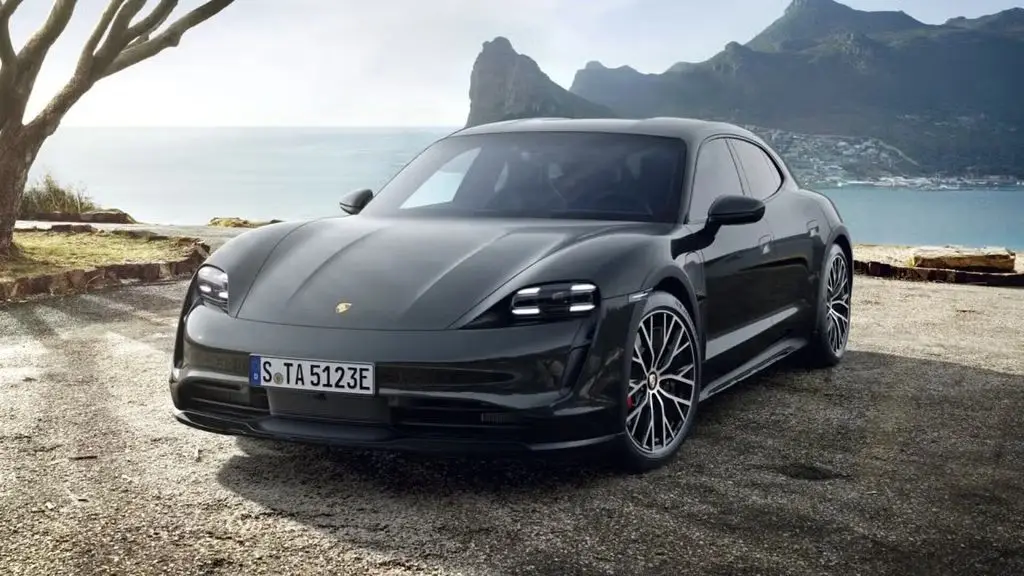 Photo 1 : Porsche Taycan 2022 Not specified