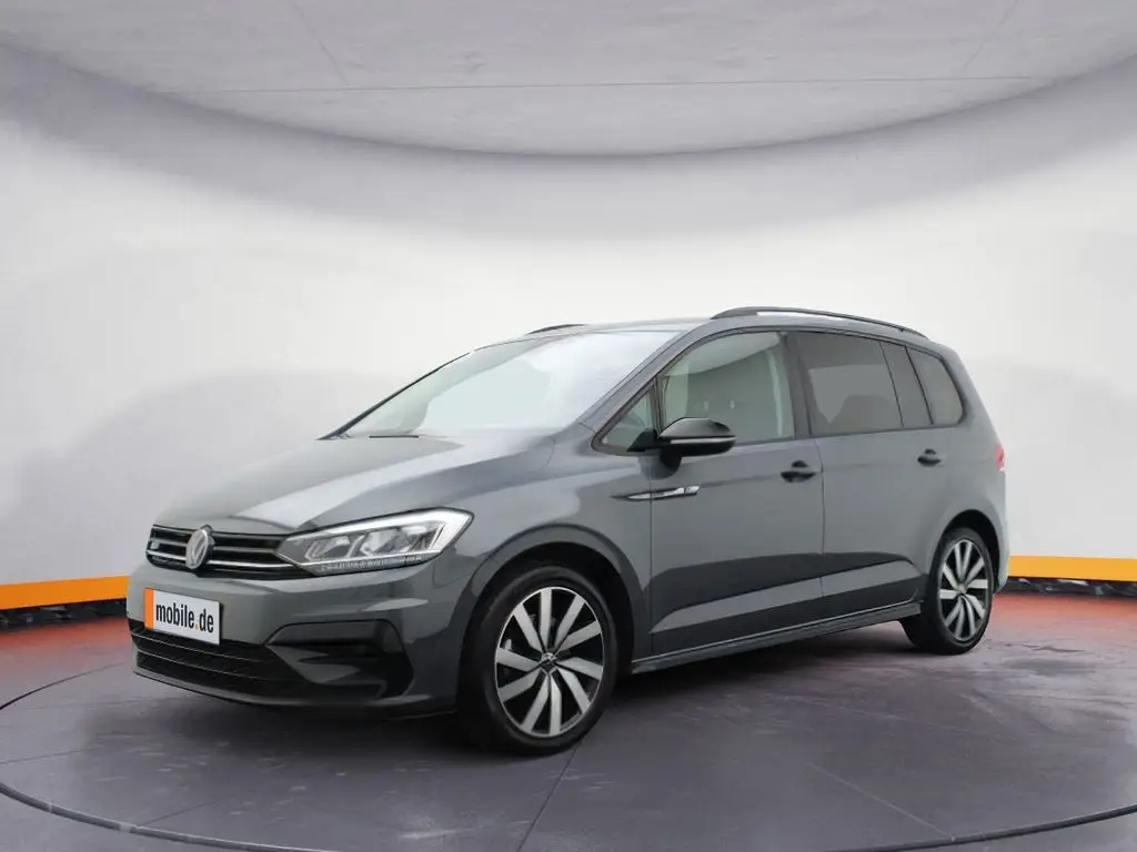 Photo 1 : Volkswagen Touran 2023 Diesel