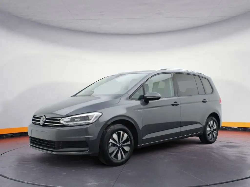 Photo 1 : Volkswagen Touran 2024 Petrol