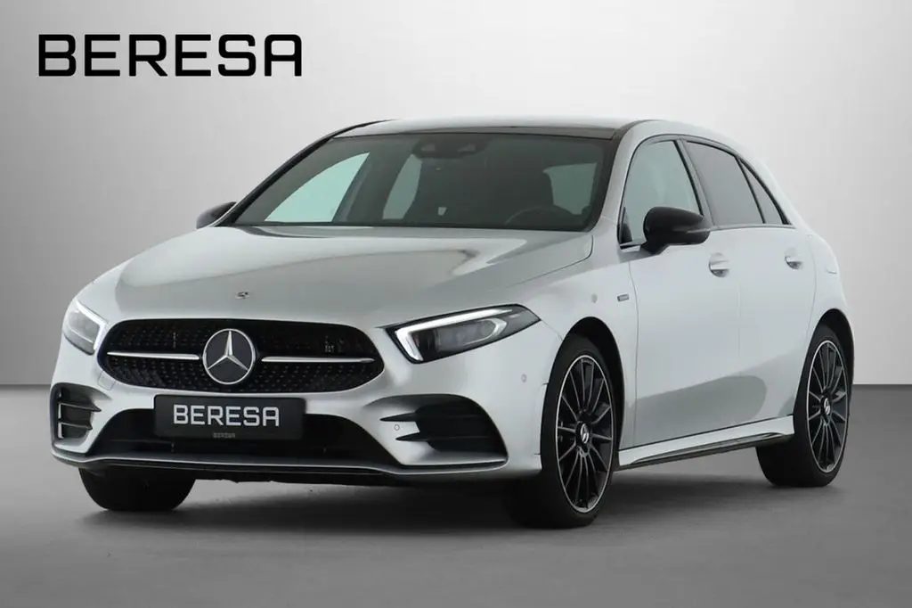 Photo 1 : Mercedes-benz Classe A 2021 Hybrid