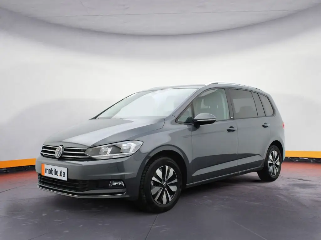 Photo 1 : Volkswagen Touran 2024 Petrol