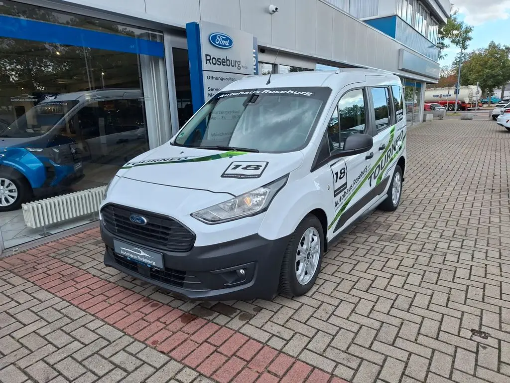 Photo 1 : Ford Tourneo 2019 Essence