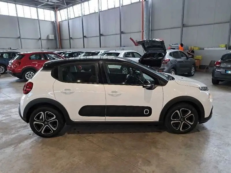 Photo 1 : Citroen C3 2018 Diesel