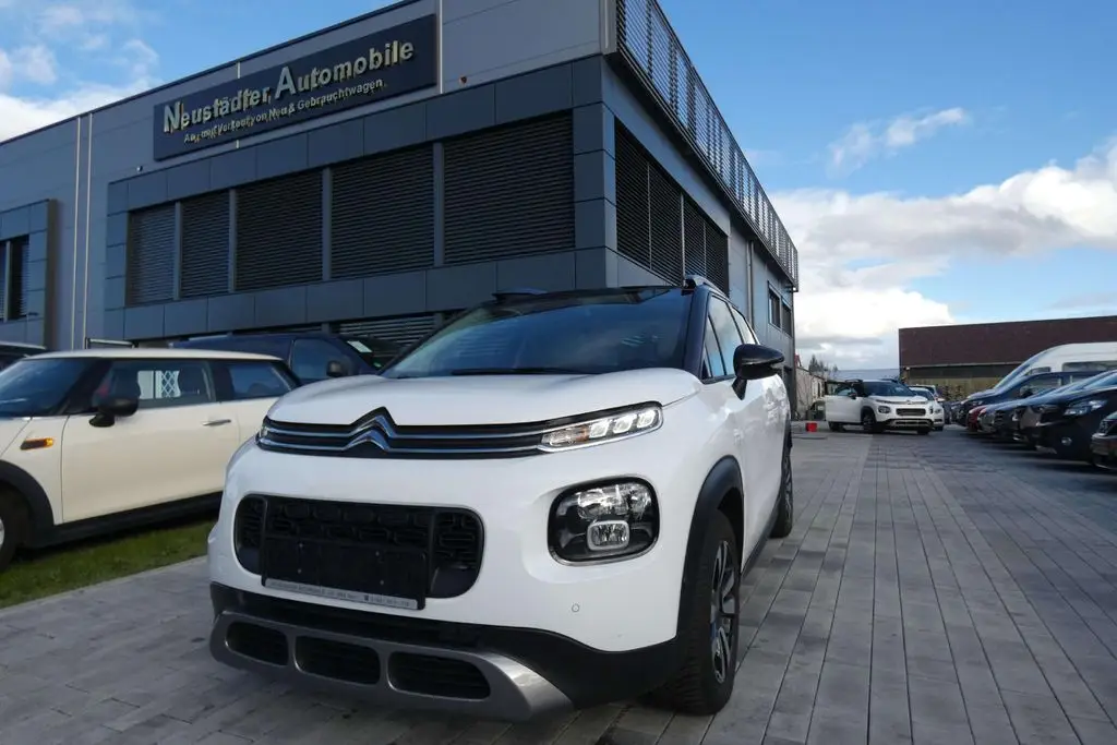 Photo 1 : Citroen C3 Aircross 2020 Petrol