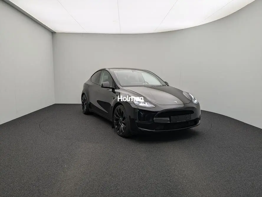 Photo 1 : Tesla Model Y 2022 Non renseigné