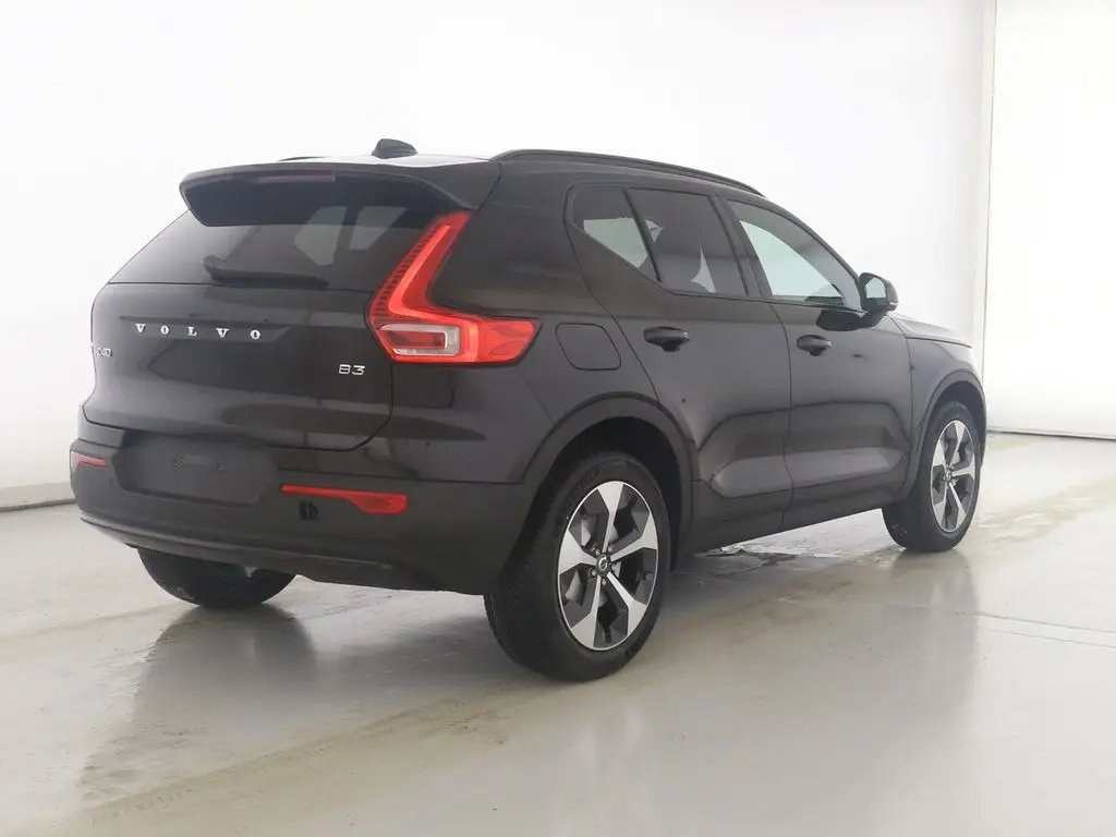 Photo 1 : Volvo Xc40 2024 Petrol