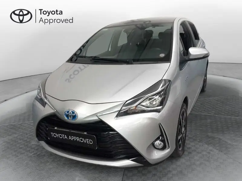 Photo 1 : Toyota Yaris 2019 Hybrid