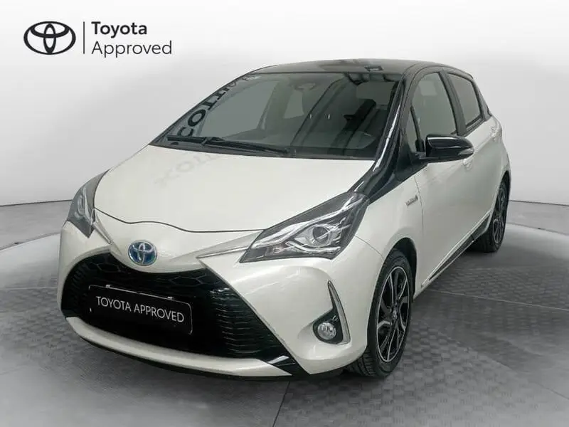 Photo 1 : Toyota Yaris 2018 Hybride