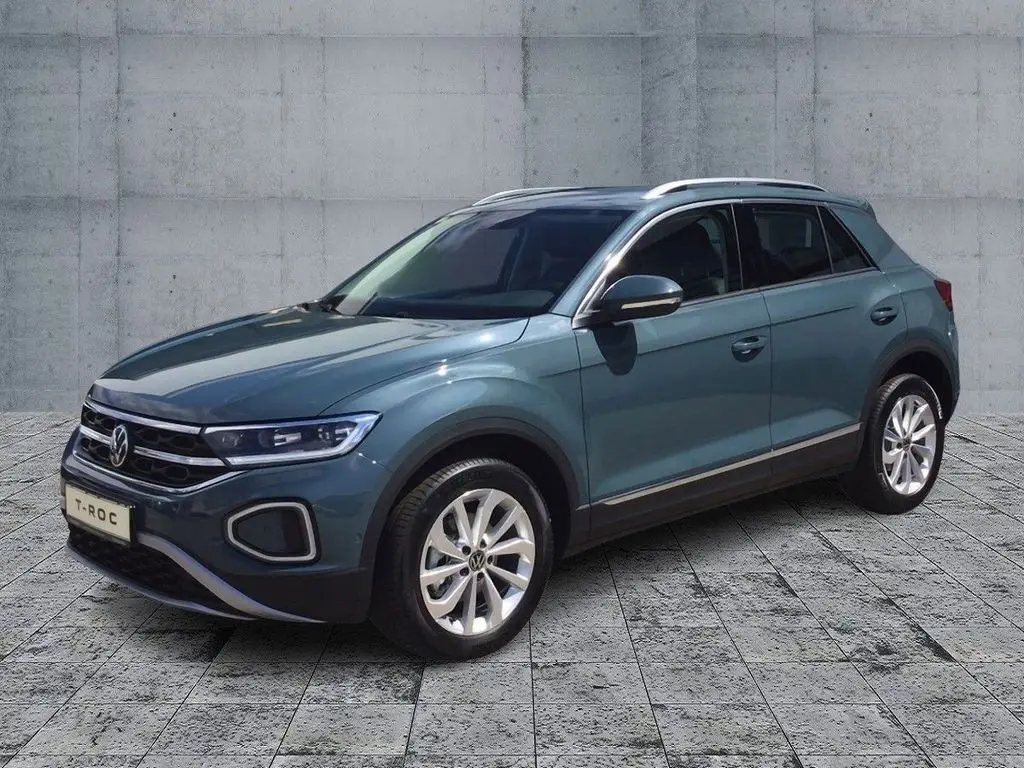 Photo 1 : Volkswagen T-roc 2023 Essence