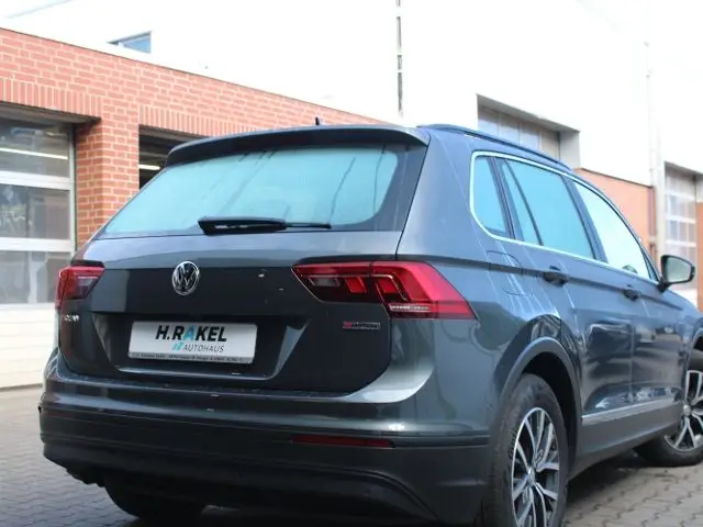 Photo 1 : Volkswagen Tiguan 2020 Petrol