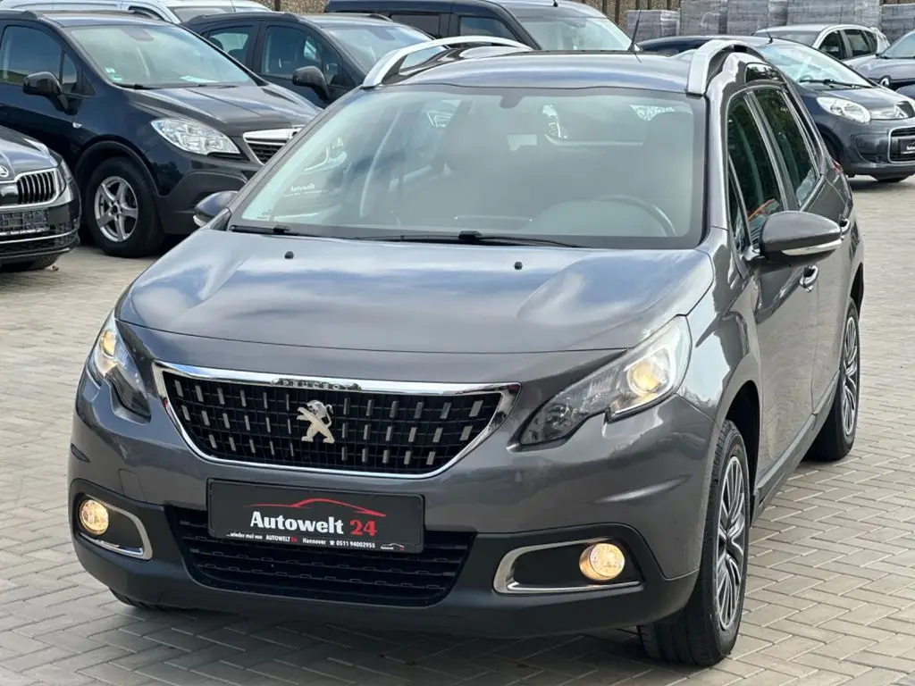 Photo 1 : Peugeot 2008 2017 Essence