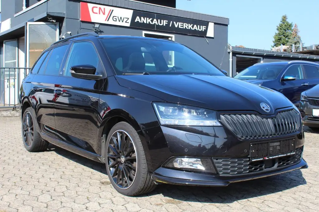 Photo 1 : Skoda Fabia 2021 Essence