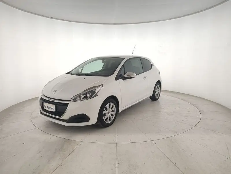 Photo 1 : Peugeot 208 2017 Diesel