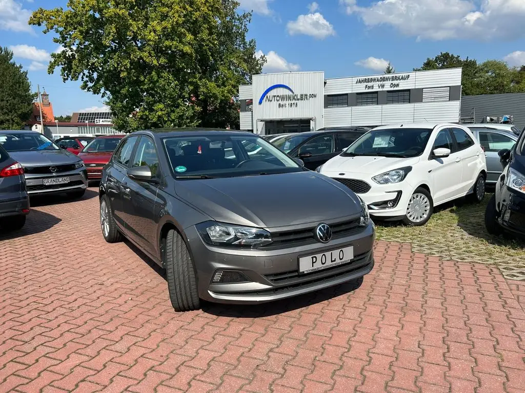 Photo 1 : Volkswagen Polo 2018 Petrol